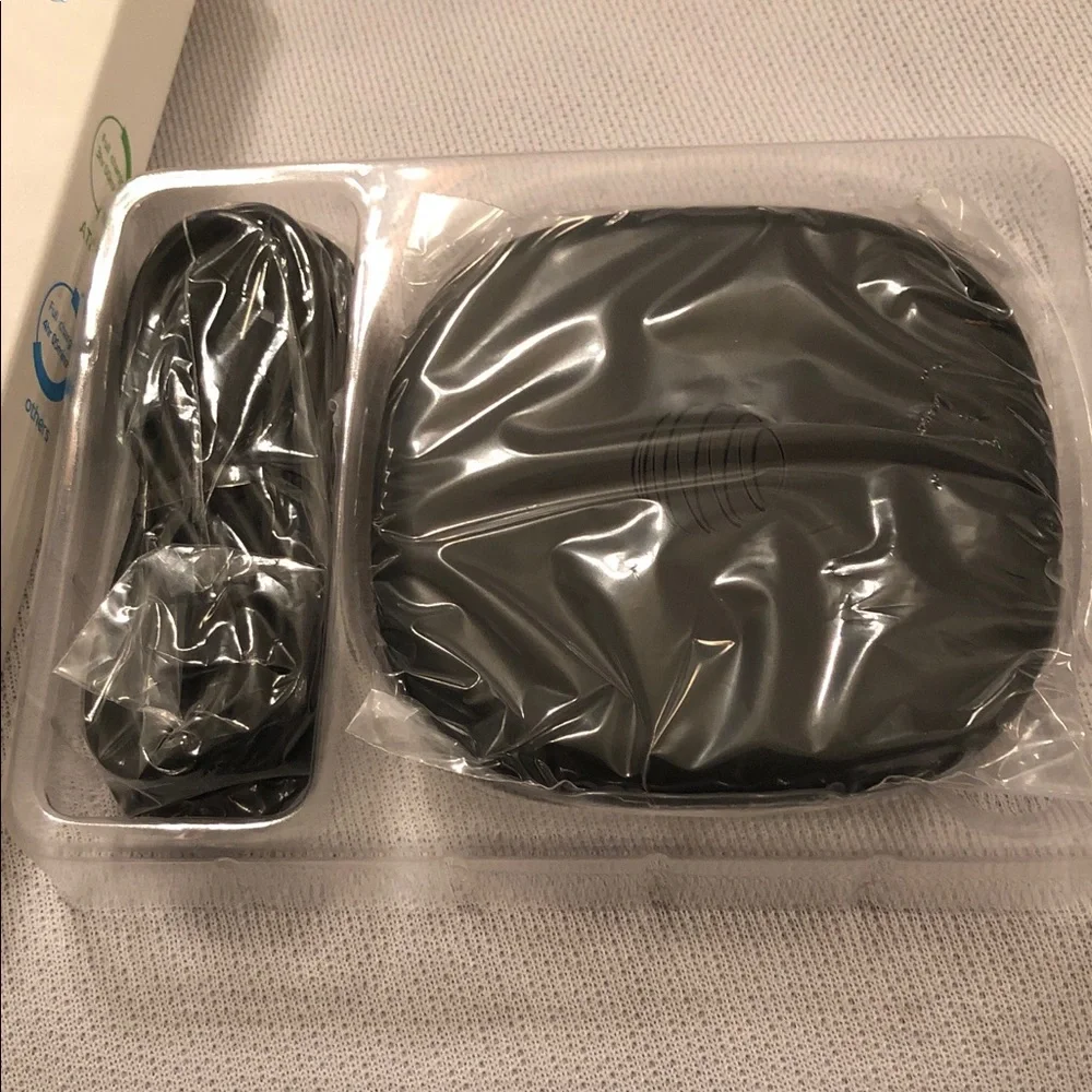 AT&T Black 10W Wireless Charging Pad